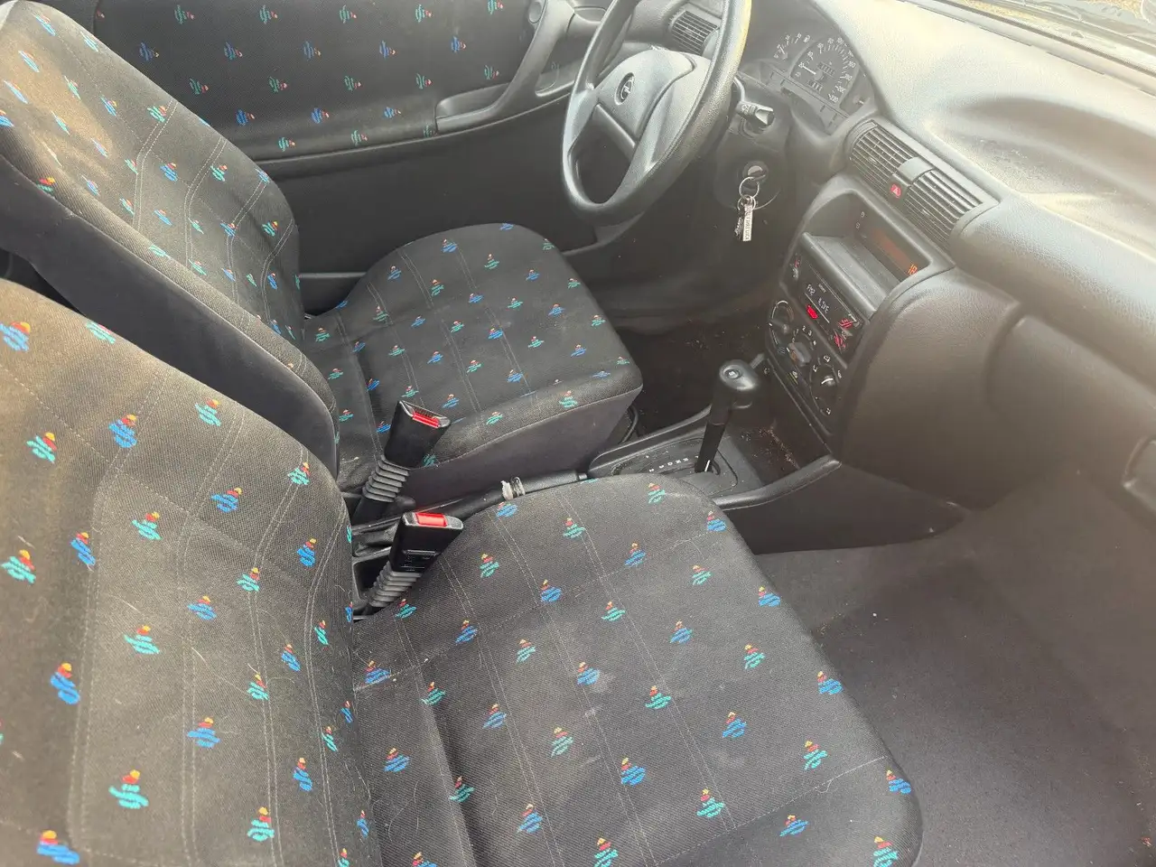 Opel Astra 1.6 GL Automatik, foto 11