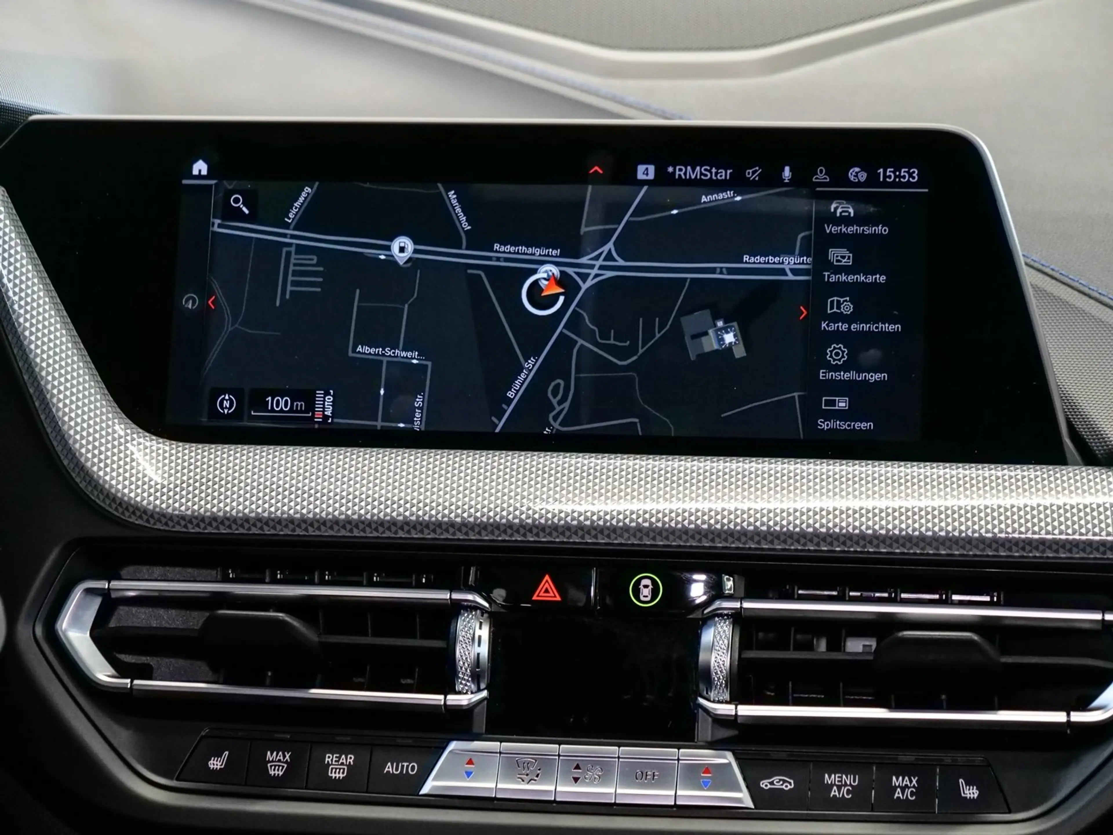 BMW 135 M135i xDrive Aut Nav HuD LED h&k Drive+Park 19" — photo 13