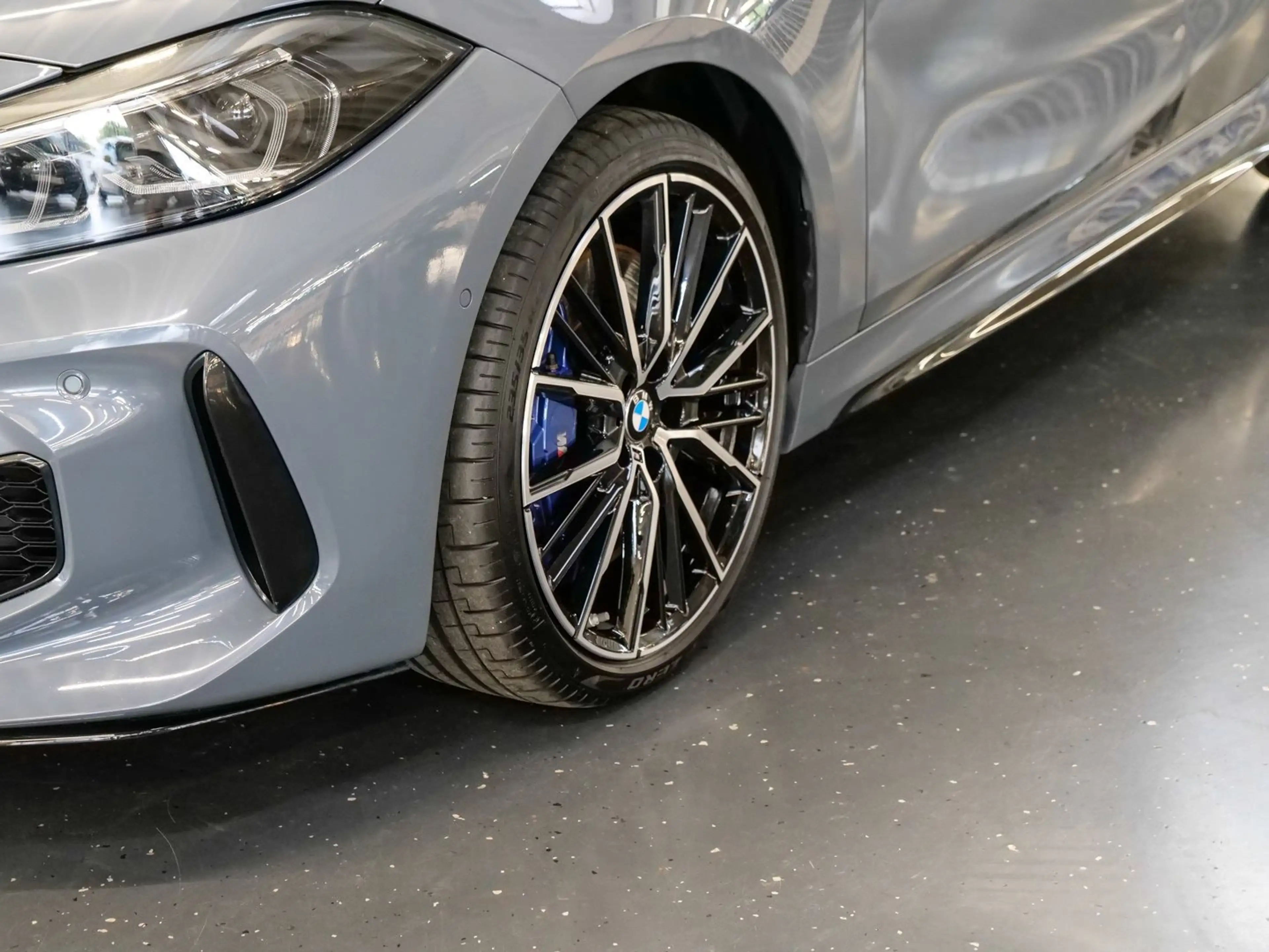 BMW 135 M135i xDrive Aut Nav HuD LED h&k Drive+Park 19" — photo 6