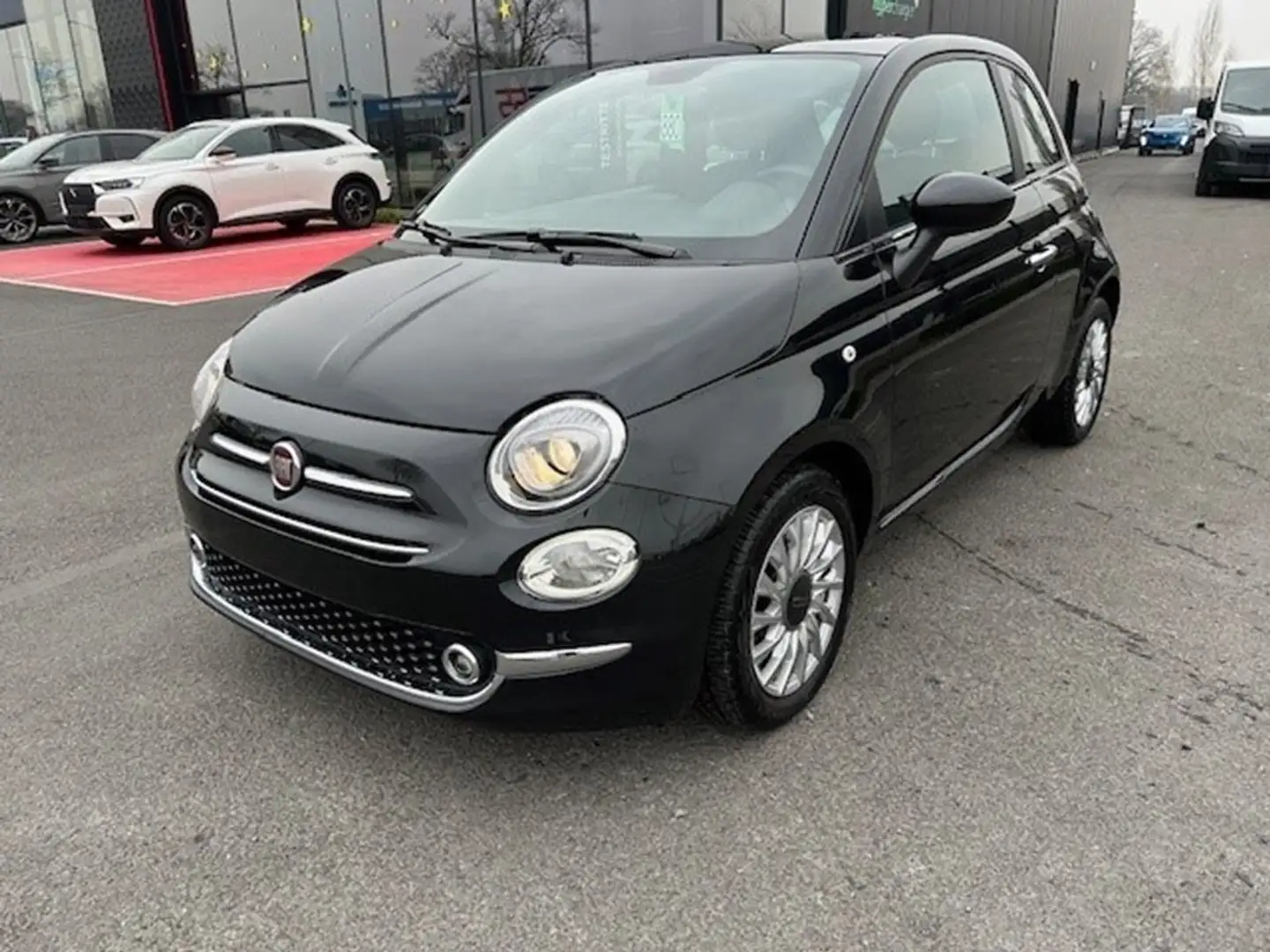 Fiat 500 Hybrid Dolcevita Zwart - 1