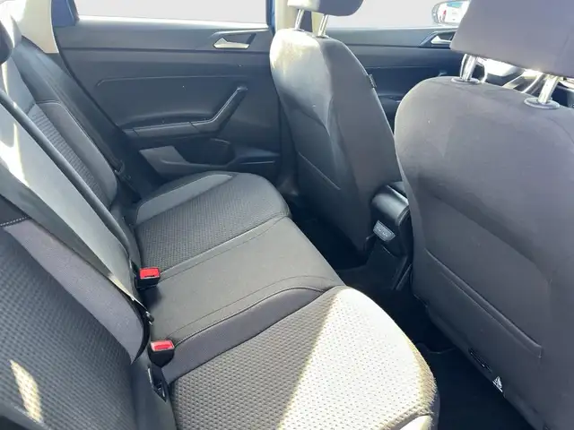 Volkswagen Polo view 14