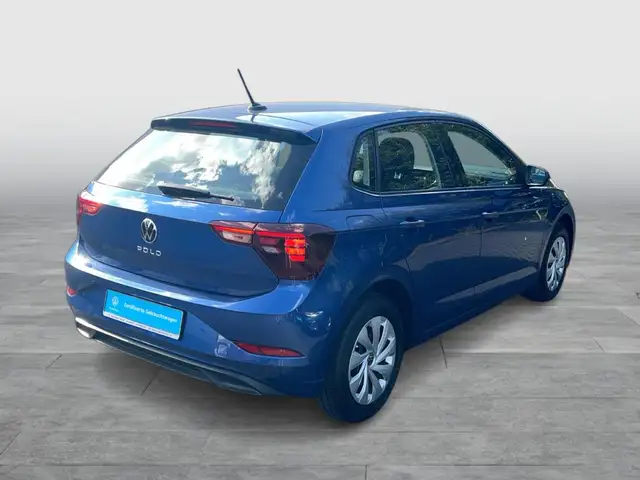 Volkswagen Polo view 5