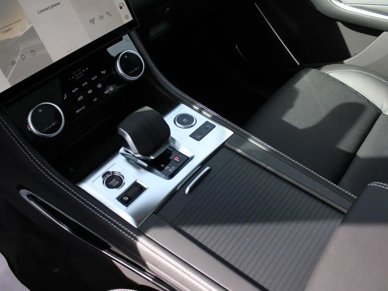 Jaguar F-Pace снимка Jaguar F-Pace