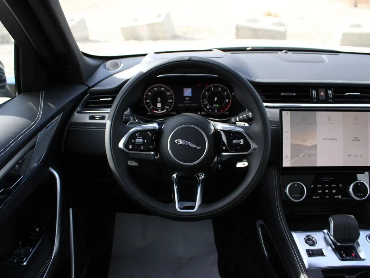 Jaguar F-Pace снимка Jaguar F-Pace