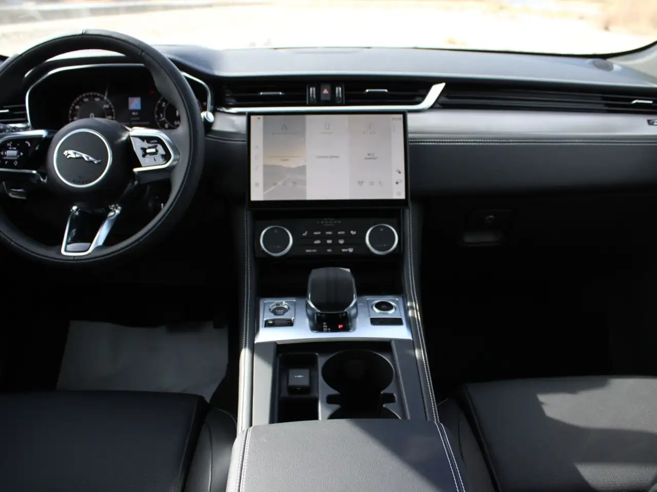 Jaguar F-Pace снимка Jaguar F-Pace