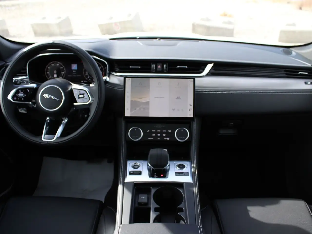 Jaguar F-Pace снимка Jaguar F-Pace