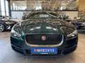 Jaguar XE Pure 2.0d Aut. *NAVI*TEMPOMAT*KLIMAAUT.*SHZ* Grün - thumbnail 2