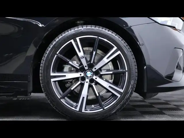 BMW M view 9