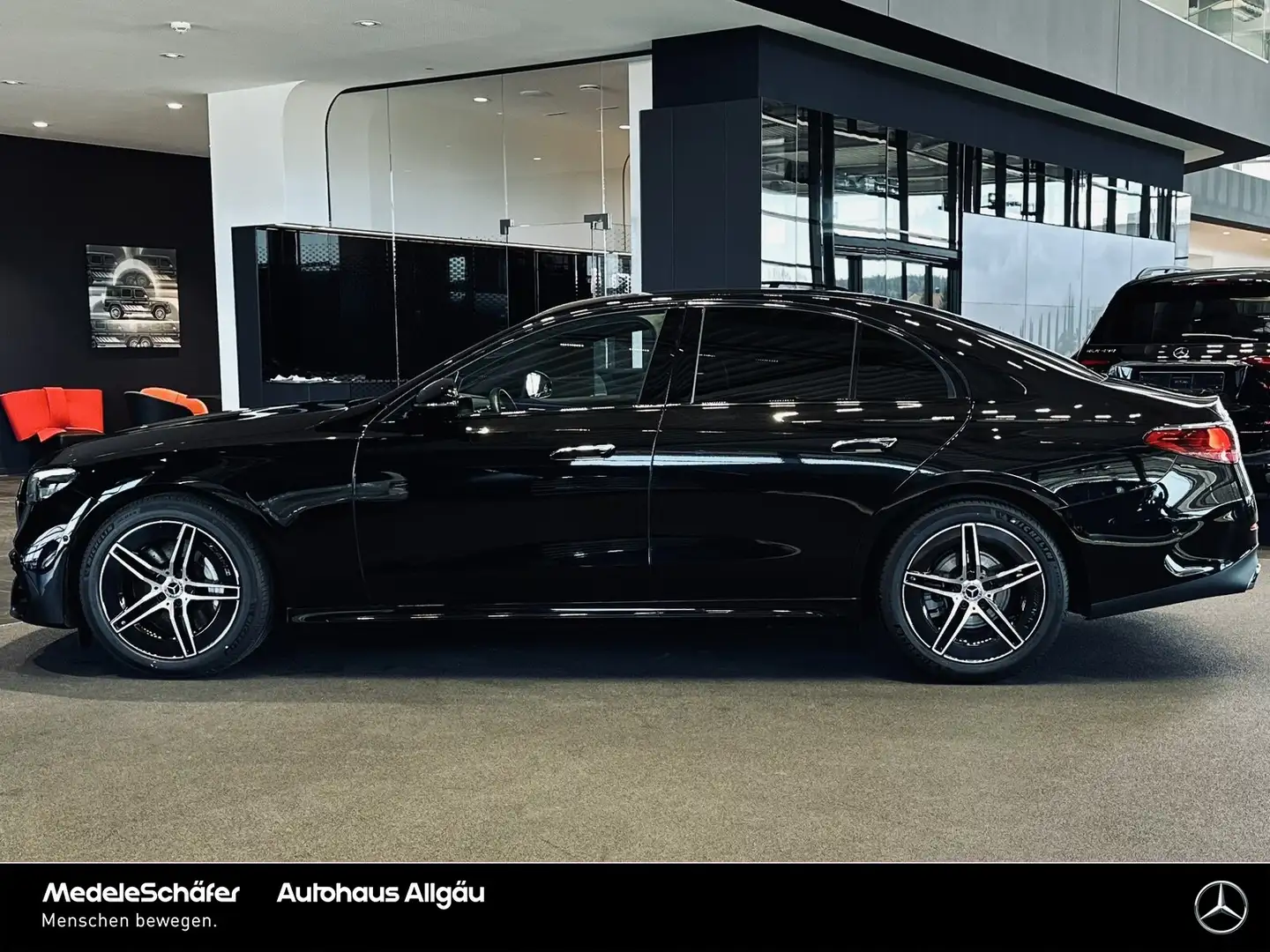 Mercedes-Benz E 200 E 200 AMG Night 19" Distronic Ambiente Kamera LED Schwarz - 2