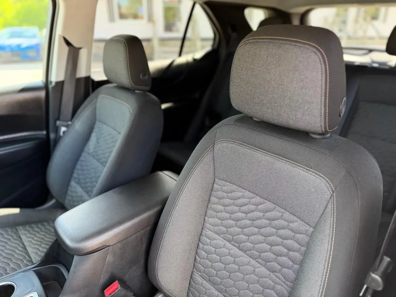 Chevrolet Equinox снимка Chevrolet Equinox