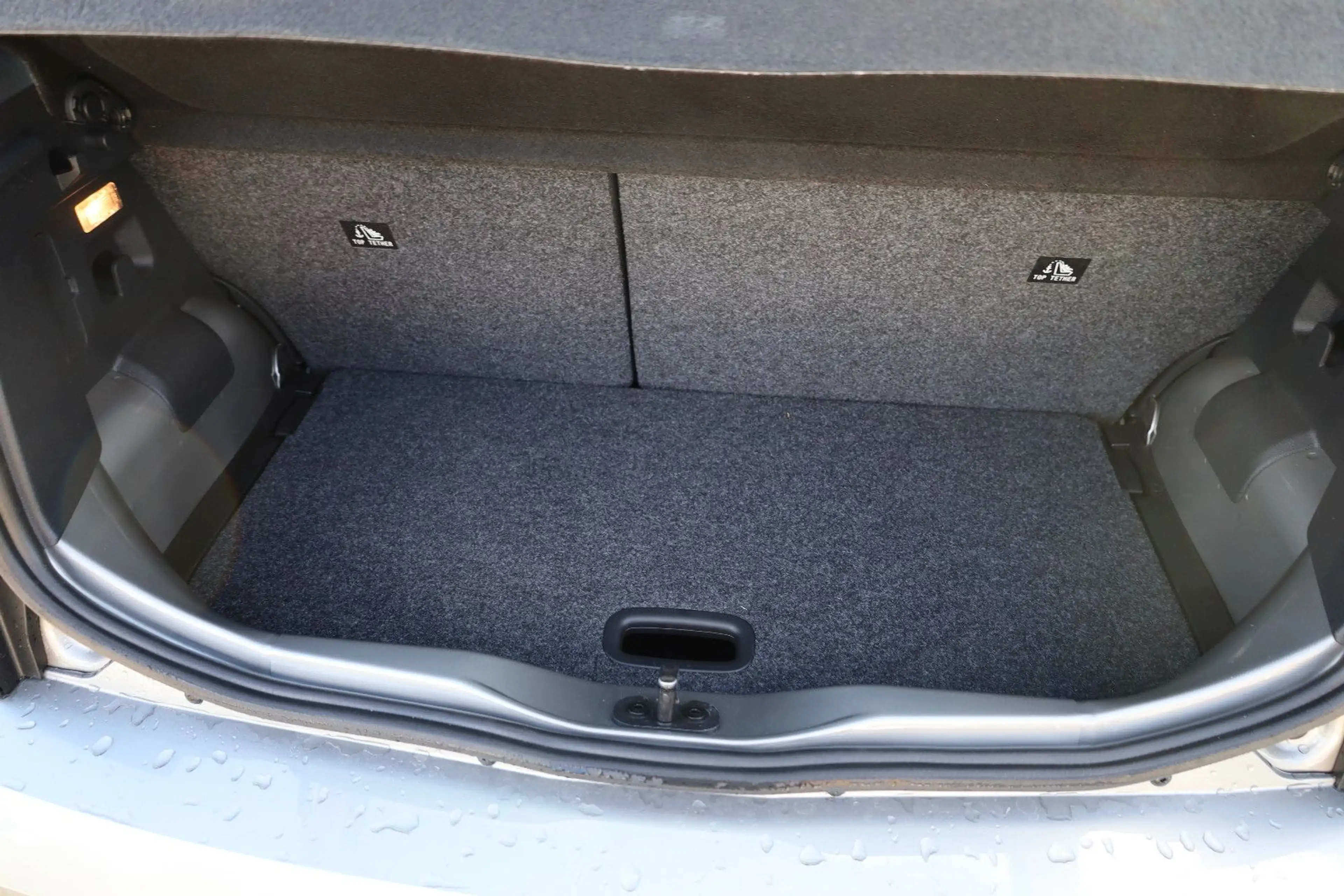Volkswagen e-up! Syle Plus 2480KM Kamera SHZ — photo 6