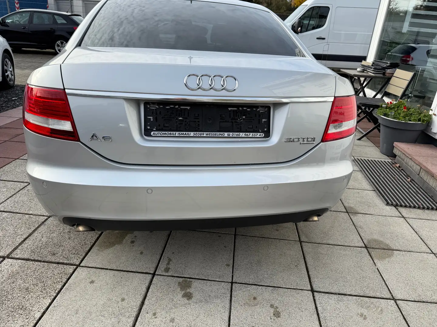 Audi A6 3.0 TDI quattro (171kW)Automatik Top Gepflegt Grau - 2