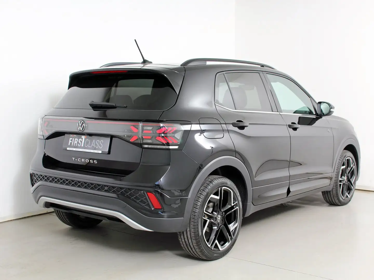 Volkswagen T-Cross Sport TSI DSG Zwart - 2