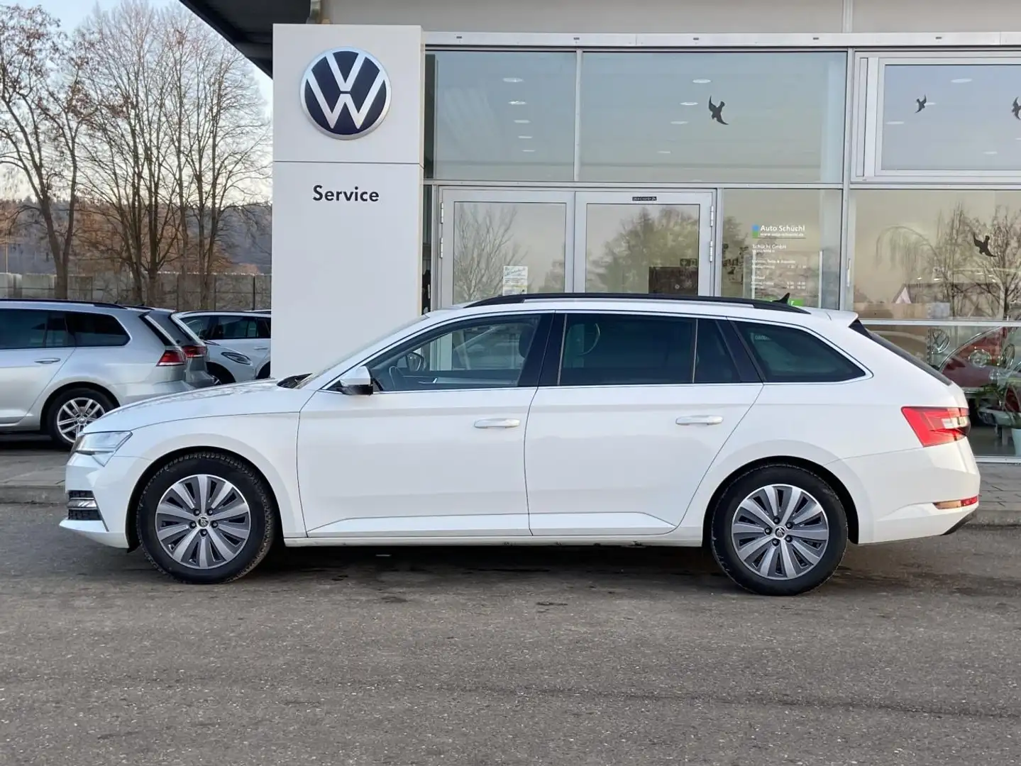 Skoda Superb Combi iV 1.4 TSI DSG Ambition STANDHEIZUN Weiß - 2