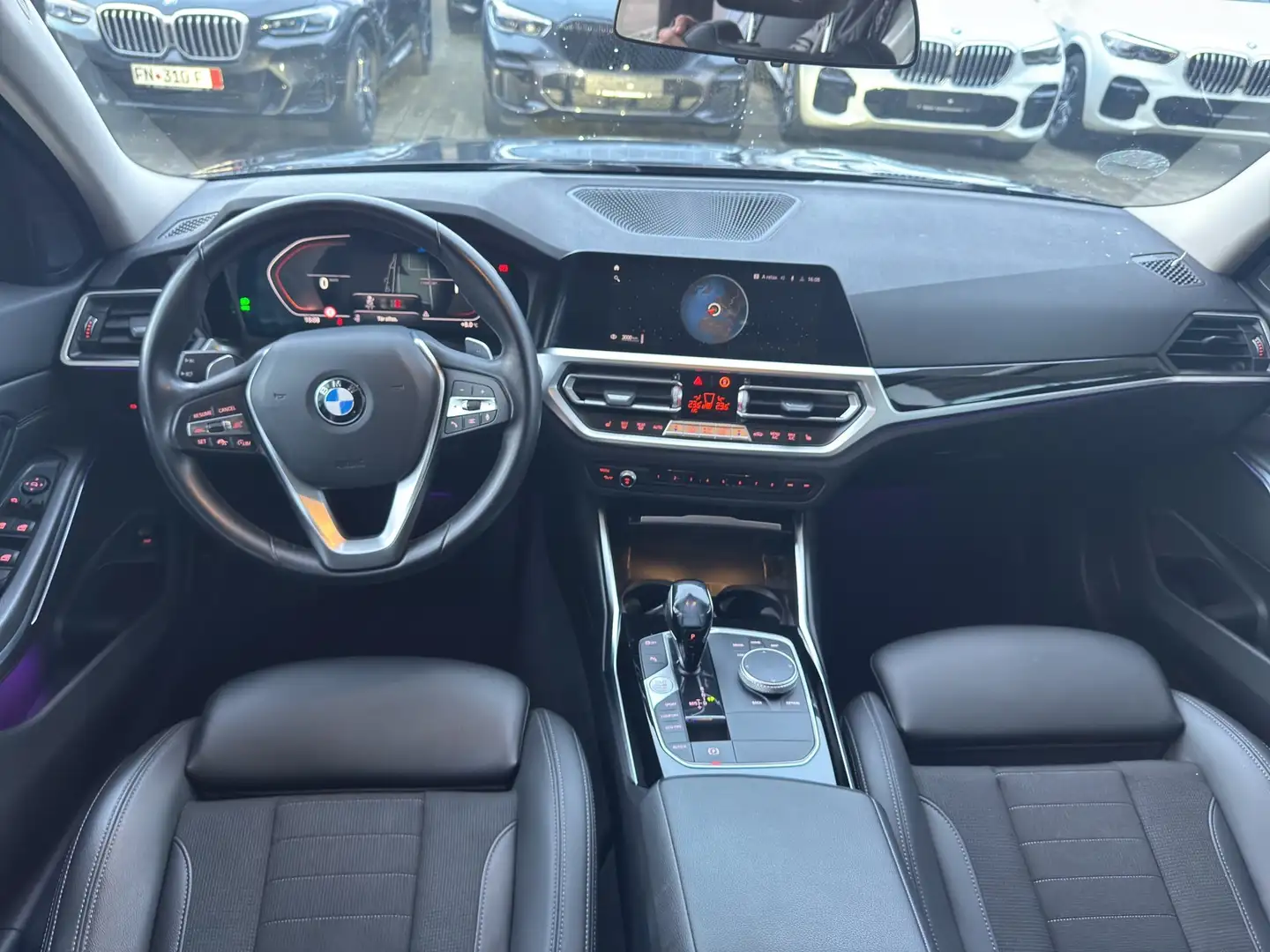 BMW 320 d Touring Panoramadach ACC Komfortzugang HiFi Grau - 2