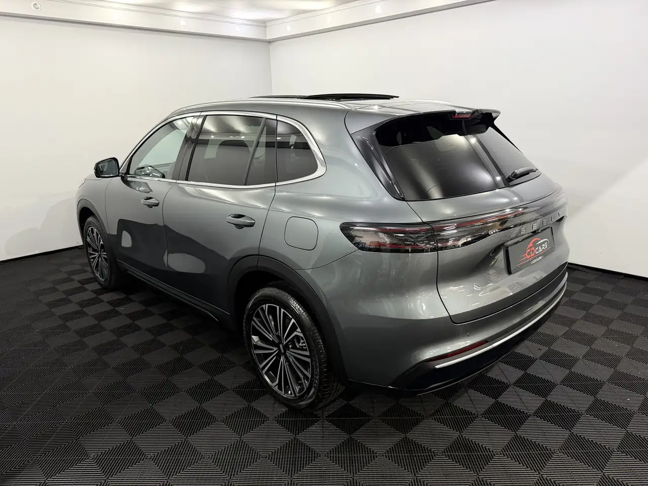 Geely Starray EM-i 2026