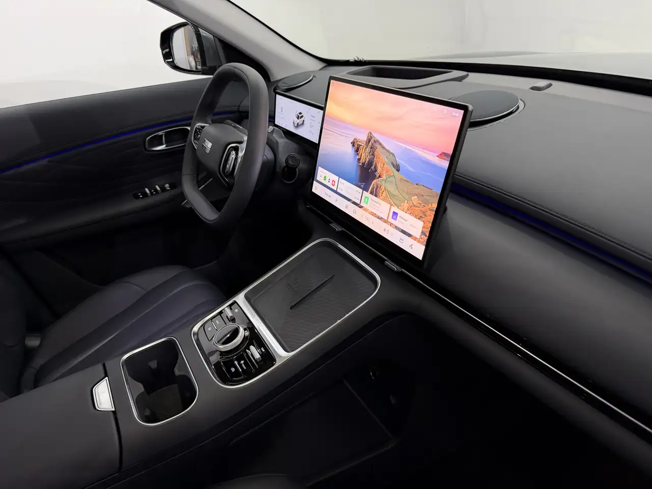 Geely Starray EM-i 2026 — фото 10