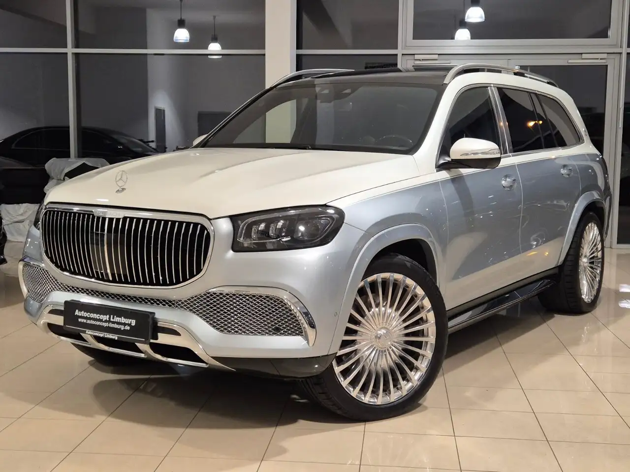 Mercedes-Benz GLS 600
