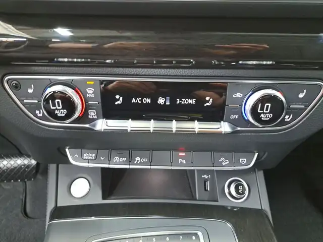 Audi Q5 view 22