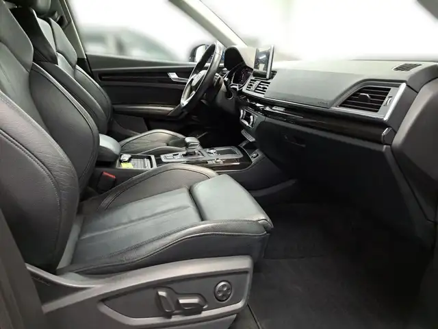 Audi Q5 view 27