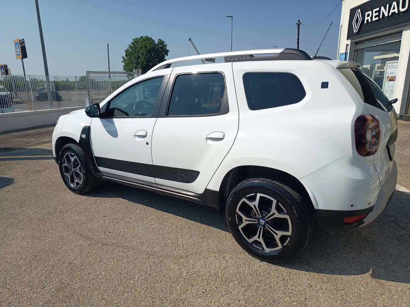 Dacia Duster Duster 1.0 tce 15th Anniversary Eco-g 4x2 100cv Bianco - 2