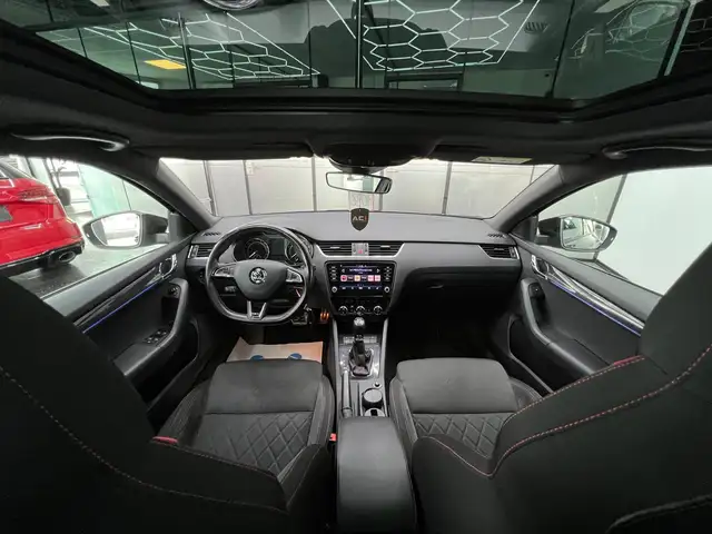 Skoda Octavia view 15