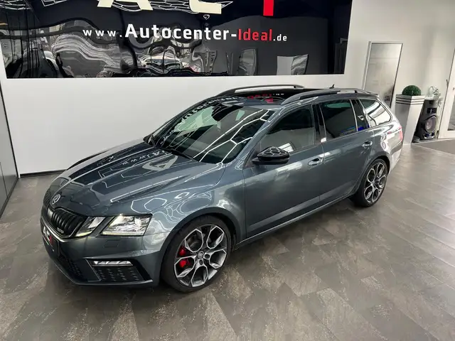 Skoda Octavia view 2