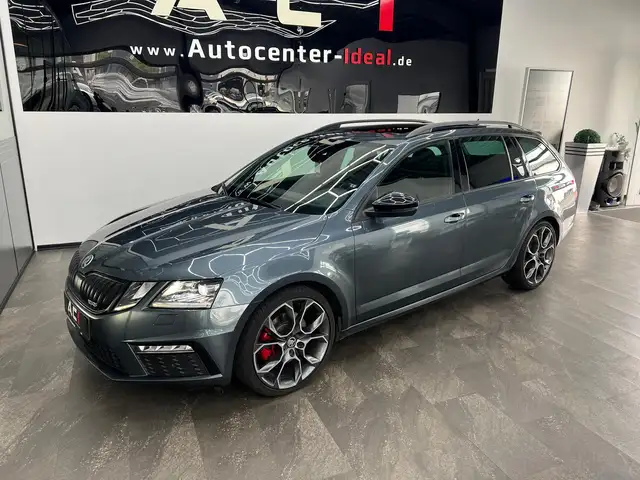 Skoda Octavia view 4