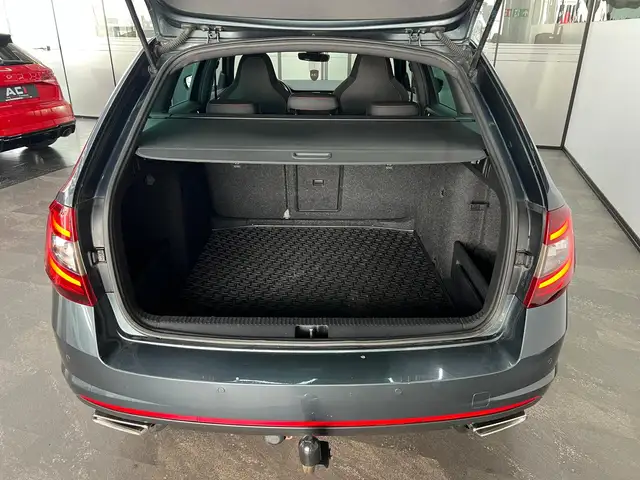 Skoda Octavia view 11