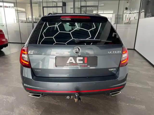 Skoda Octavia view 8
