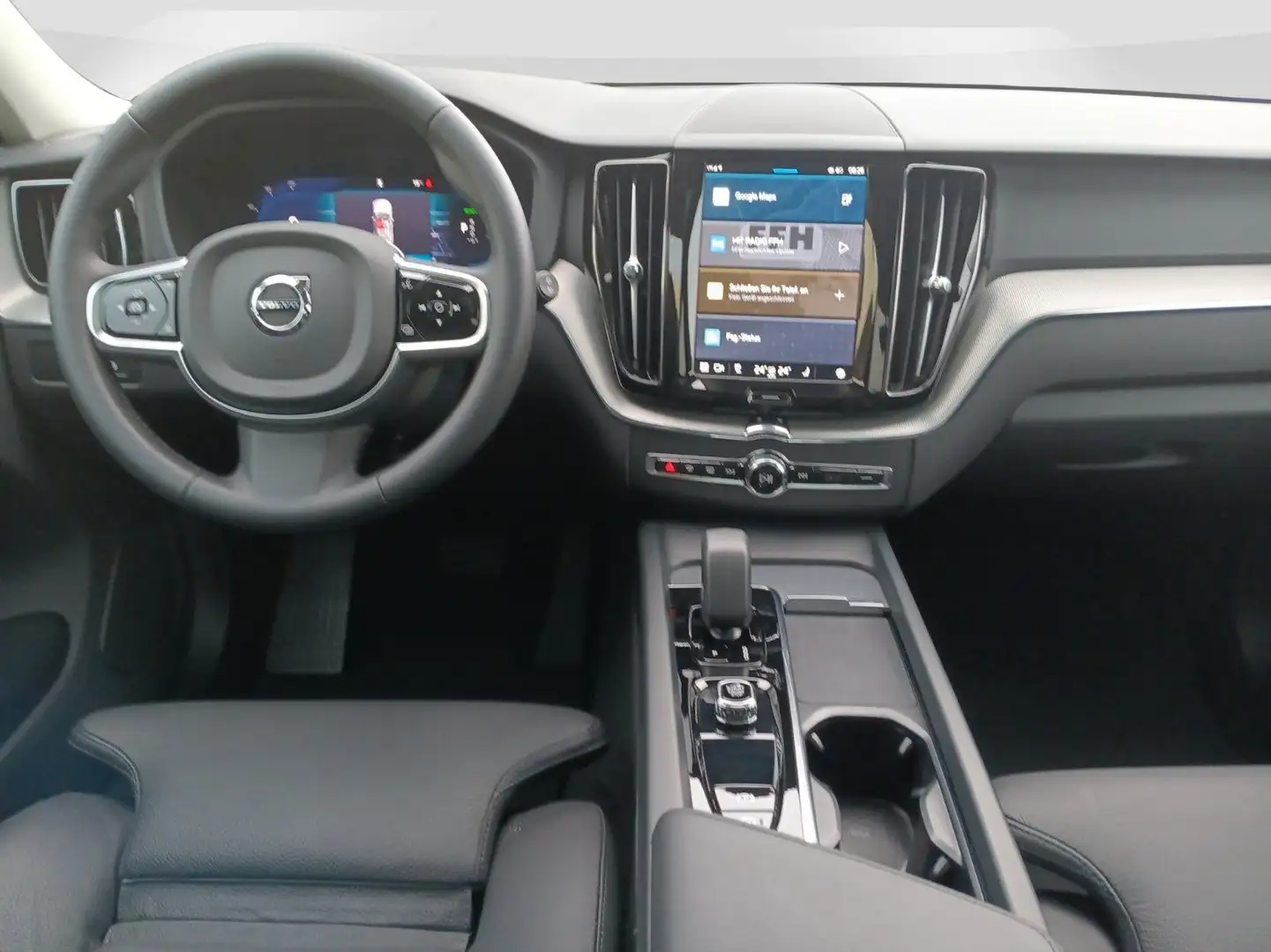 Volvo XC60 T8 AWD Plus Dark 360°/Pano/Frontsch. heizb. Schwarz - 2