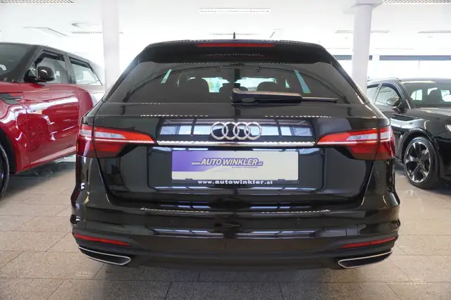 Audi A4 view 6