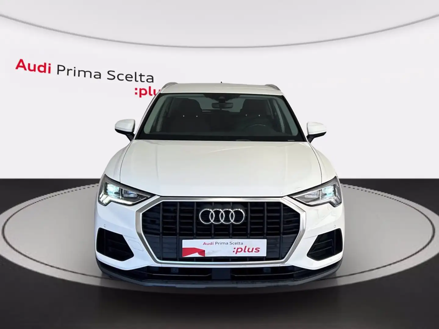 Audi Q3 35 2.0 tdi business advanced s-tronic Weiß - 2