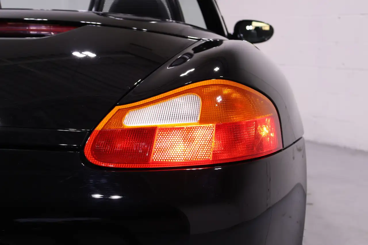 Porsche Boxster снимка Porsche Boxster
