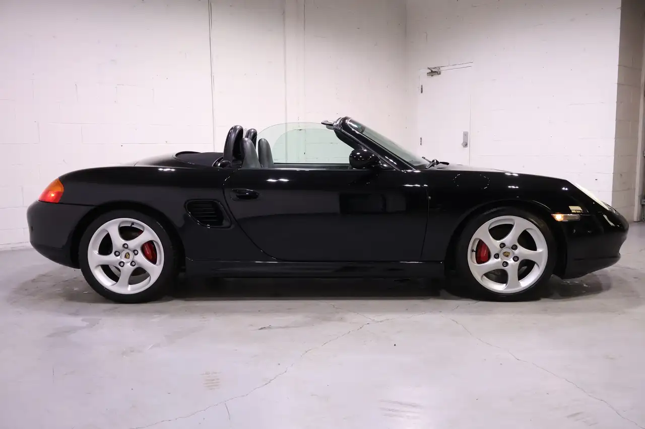 Porsche Boxster снимка Porsche Boxster