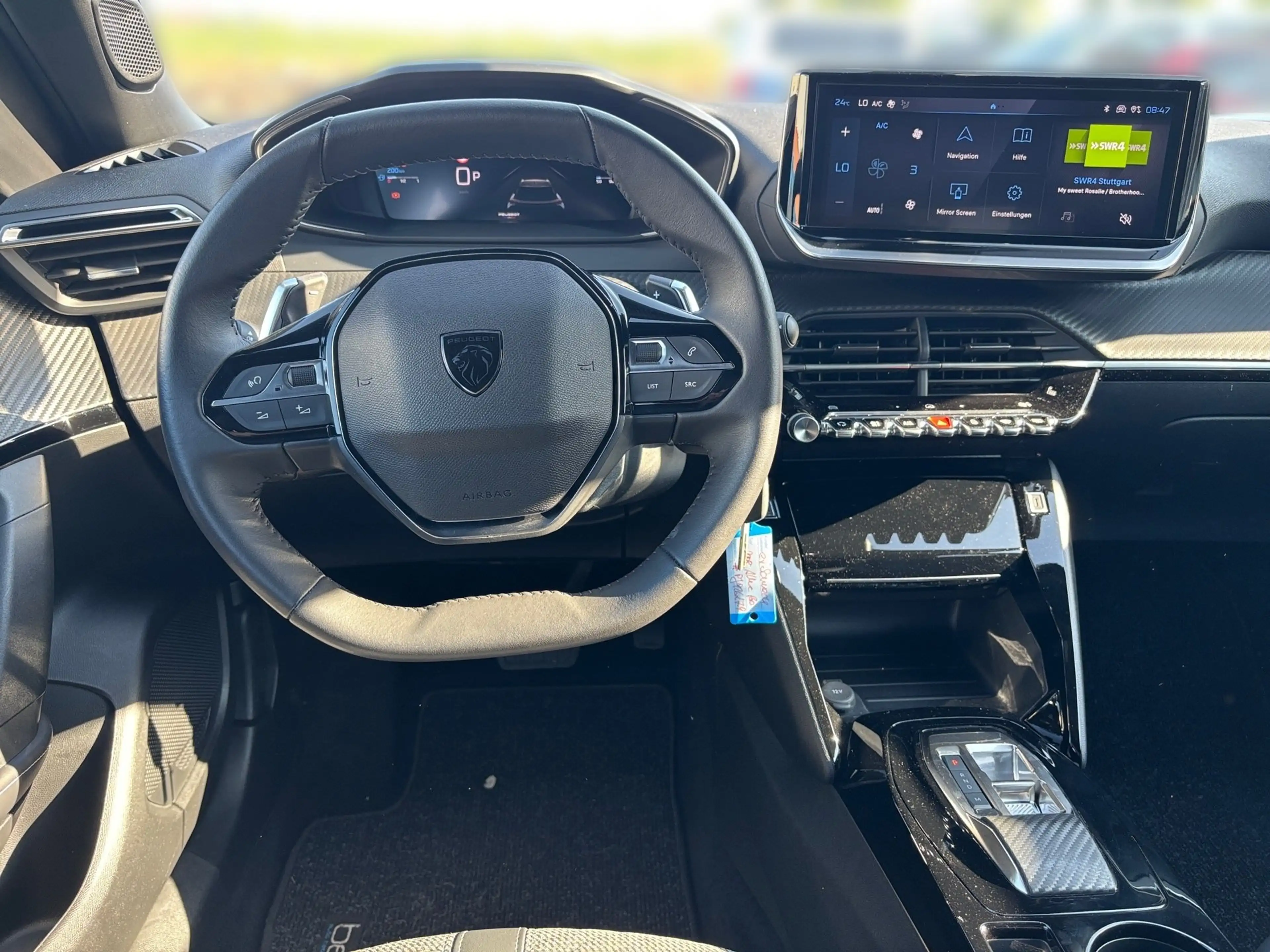 Peugeot 2008 1.2 PureTech 130 Allure LED PDC Navi Kamera — photo 9