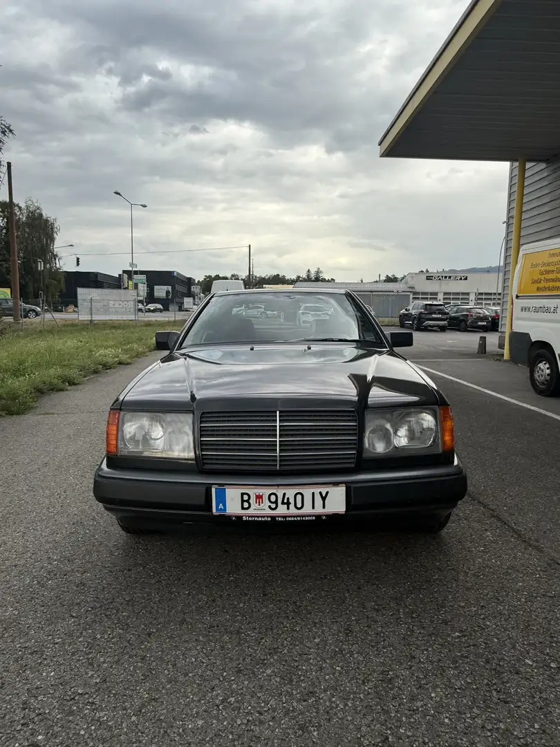 Mercedes-Benz 300 Mercedes Benz 300CE Grau - 1