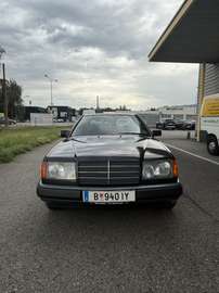 Mercedes Benz 300CE