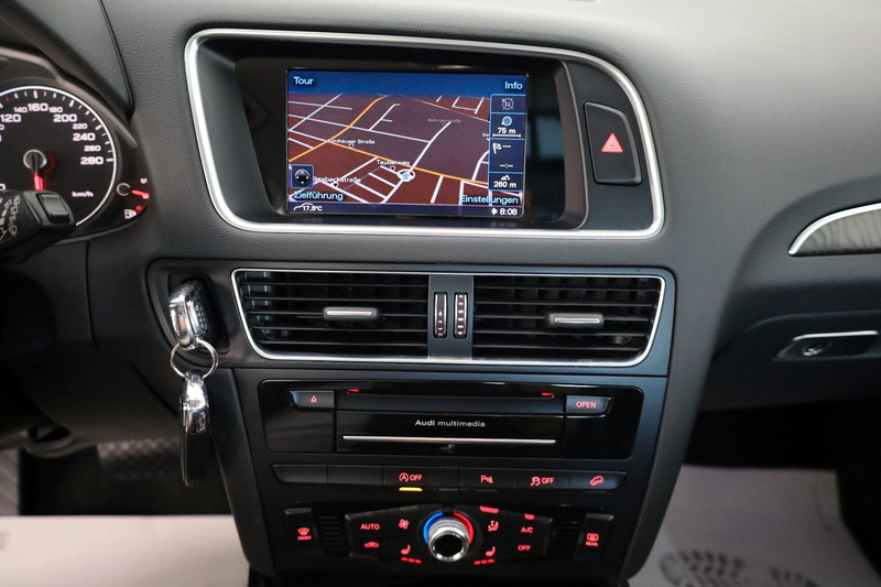 Audi Q5 2.0 TDI quattro T.Leder,Navi,Xenon,Panorama — photo 12