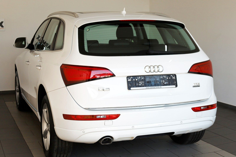 Audi Q5 2.0 TDI quattro T.Leder,Navi,Xenon,Panorama — photo 9