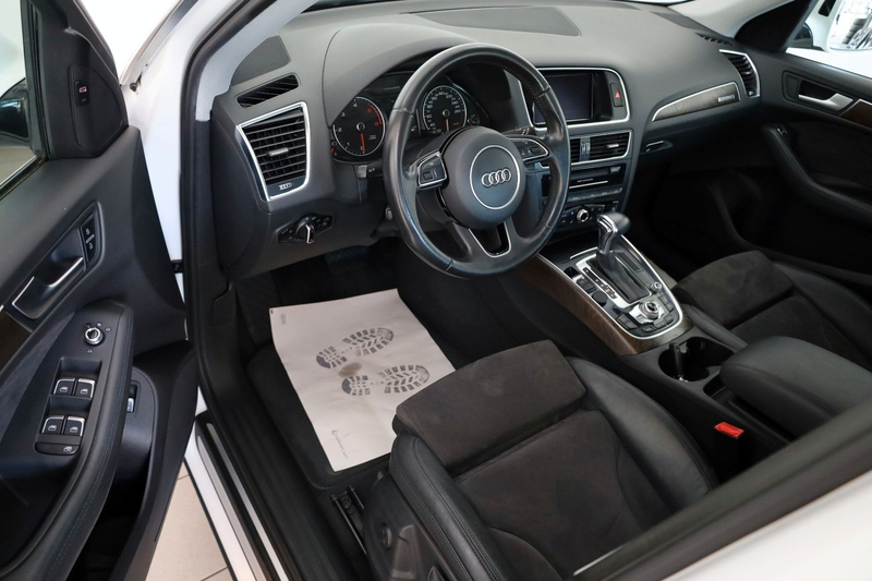 Audi Q5 2.0 TDI quattro T.Leder,Navi,Xenon,Panorama — photo 10