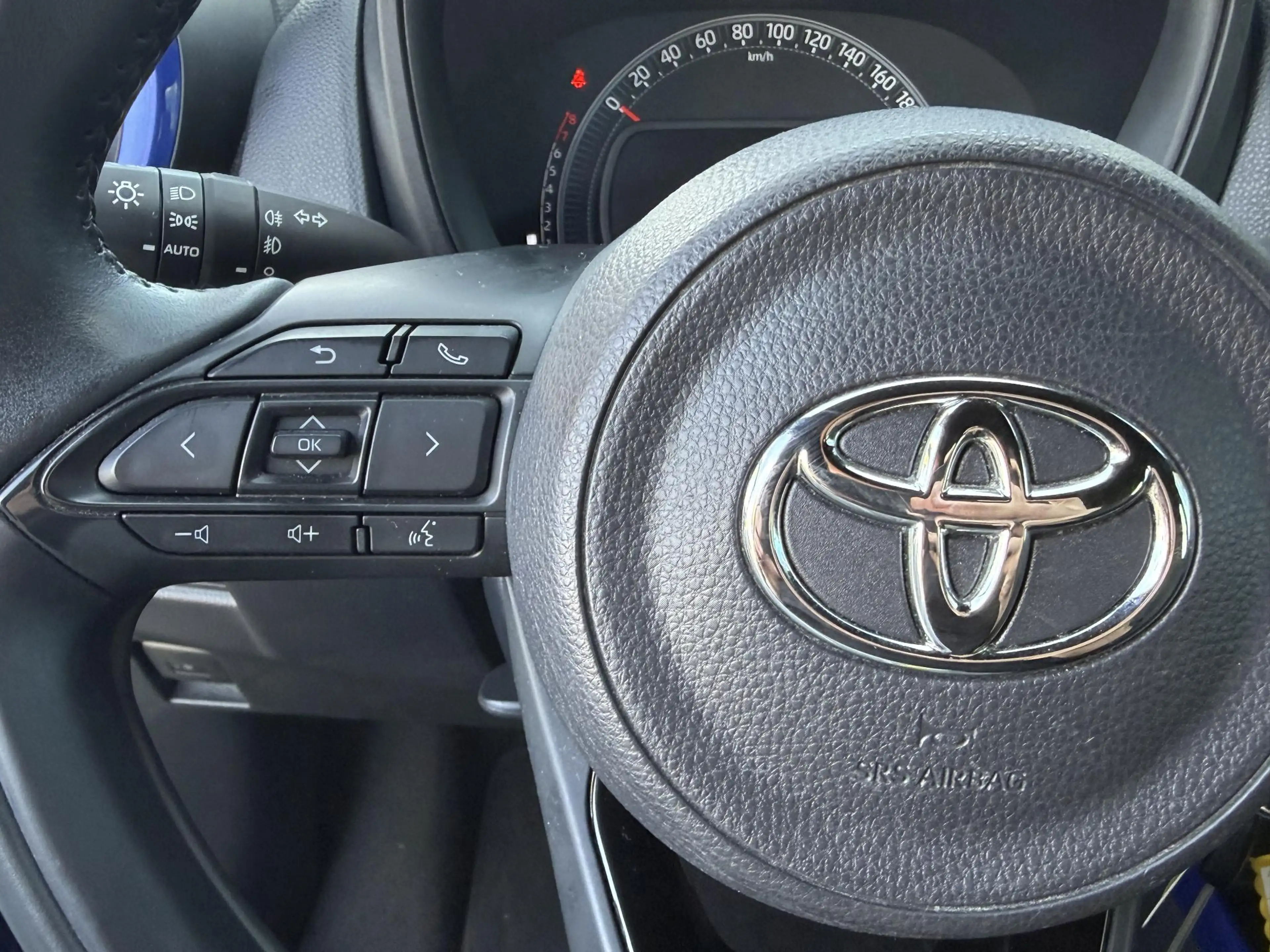 Toyota Aygo X 1.0 VVT-i S-CVT Pulse Apple carplay / Android auto — photo 9