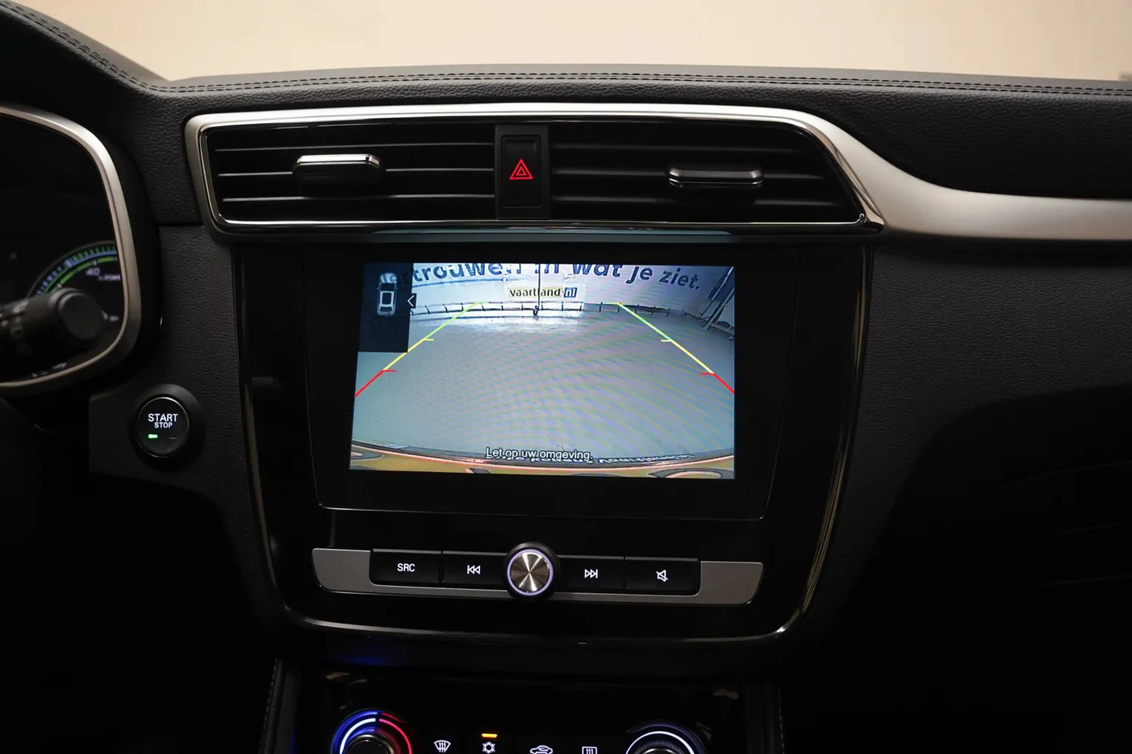 MG ZS EV Luxury 45 kWh [ Panoramadak Adapt. cruise Navi — photo 7