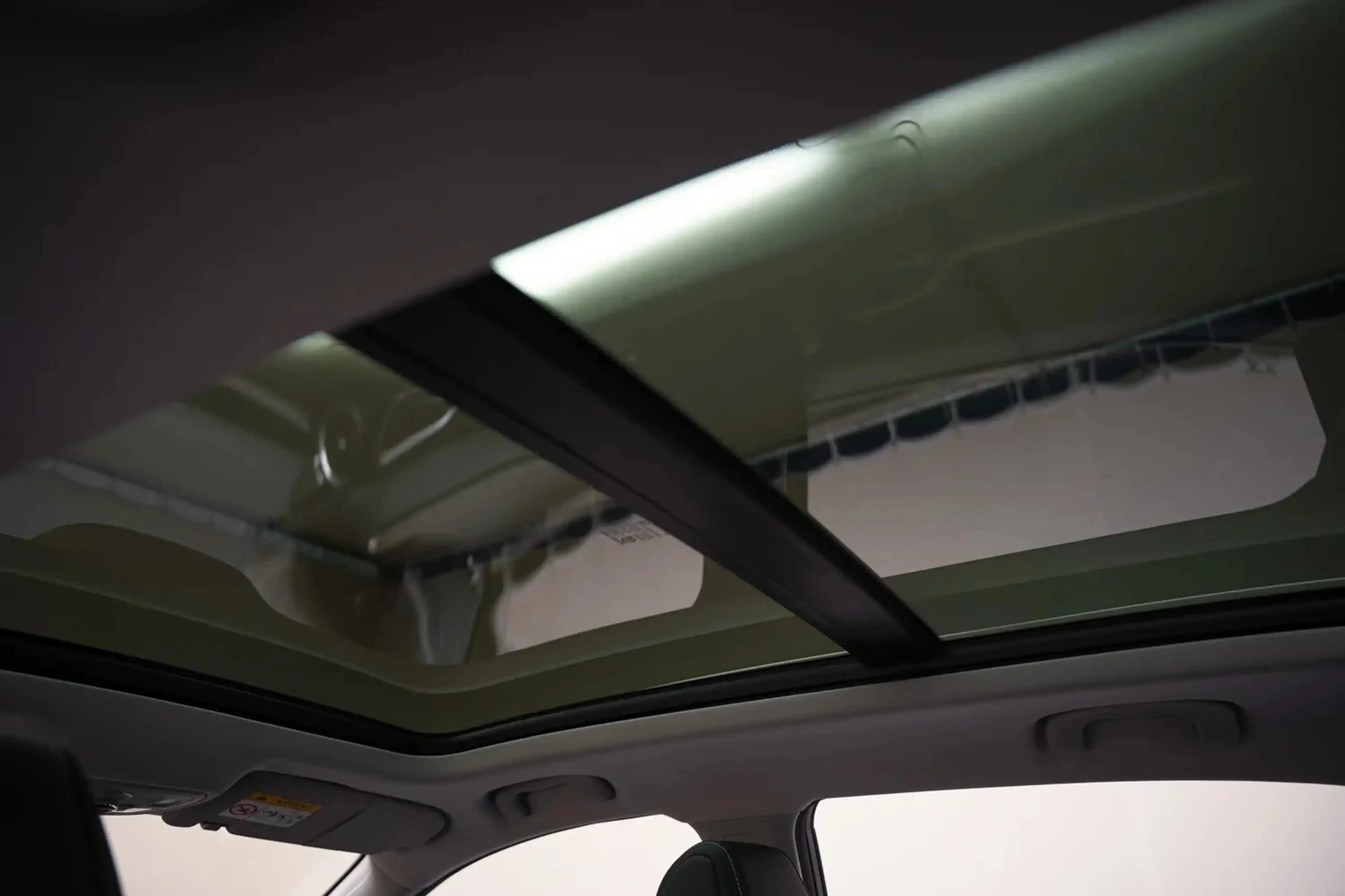 MG ZS EV Luxury 45 kWh [ Panoramadak Adapt. cruise Navi — photo 5