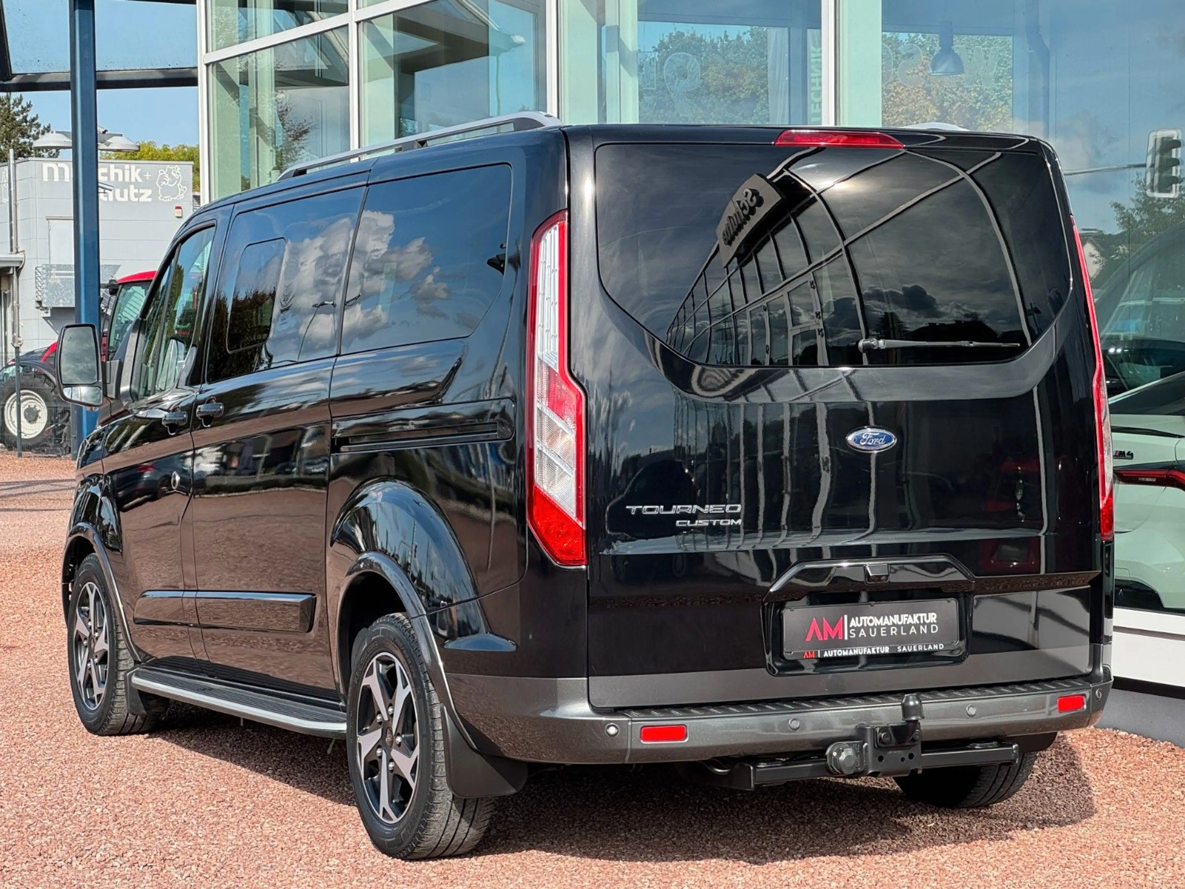 Ford Tourneo Custom 320 L1 Active*Aut.*AHK*ACC* — photo 8