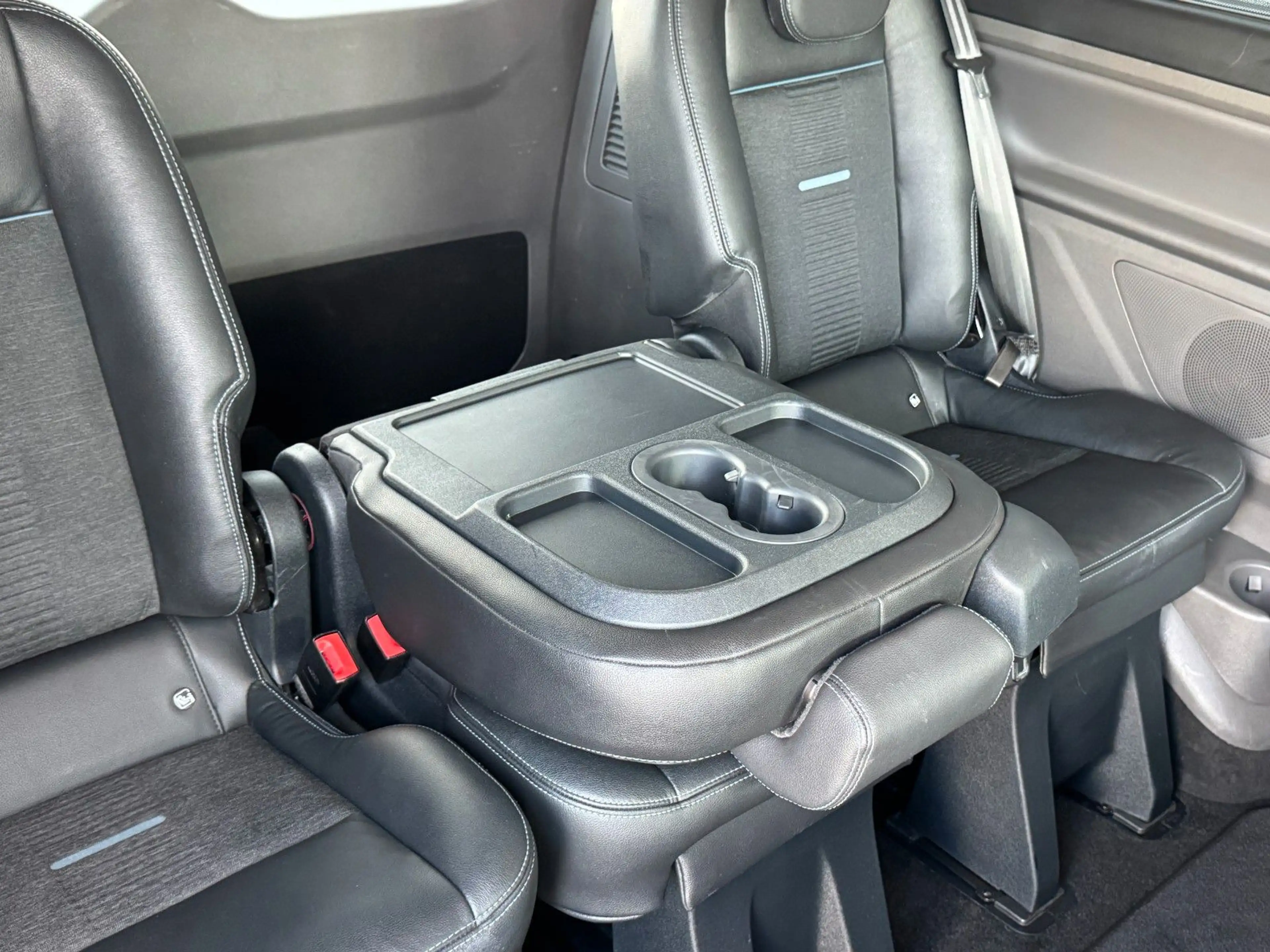 Ford Tourneo Custom 320 L1 Active*Aut.*AHK*ACC* — photo 39