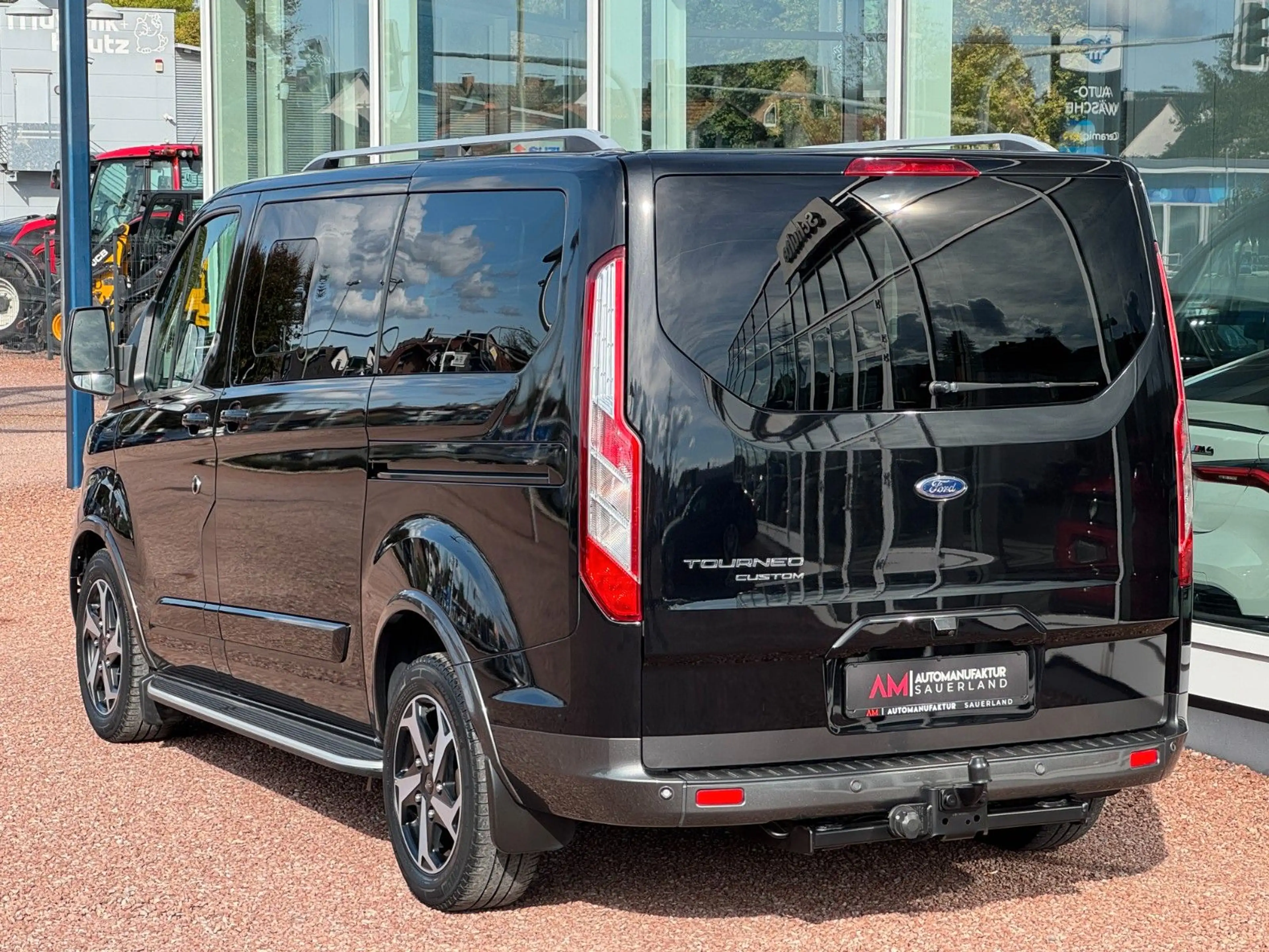 Ford Tourneo Custom 320 L1 Active*Aut.*AHK*ACC* — photo 9
