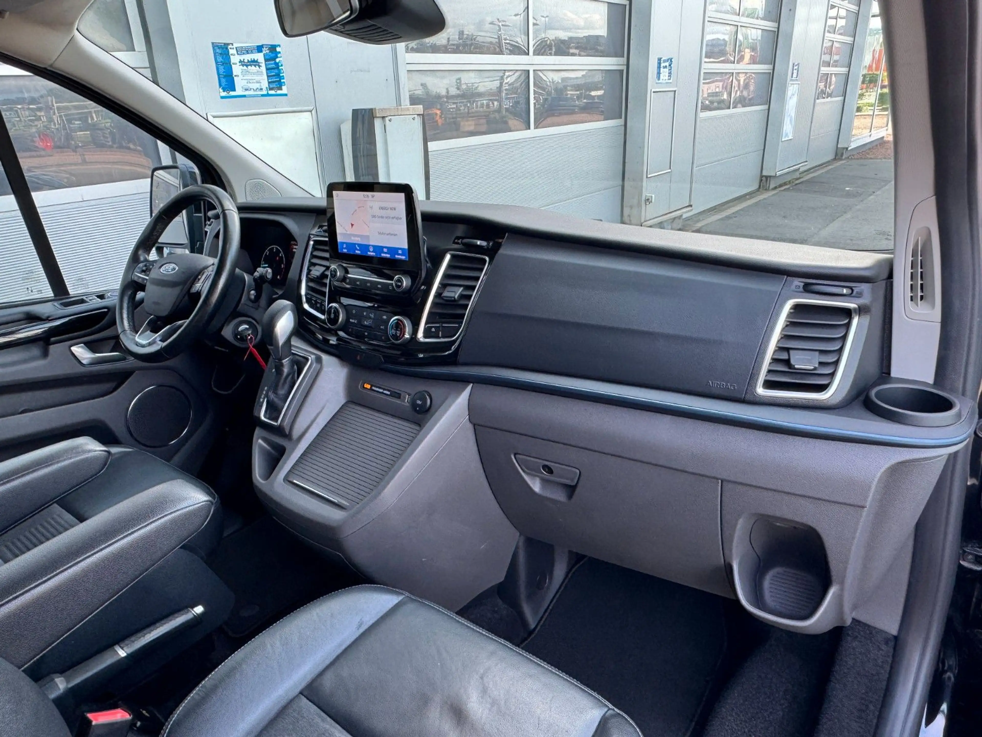 Ford Tourneo Custom 320 L1 Active*Aut.*AHK*ACC* — photo 24