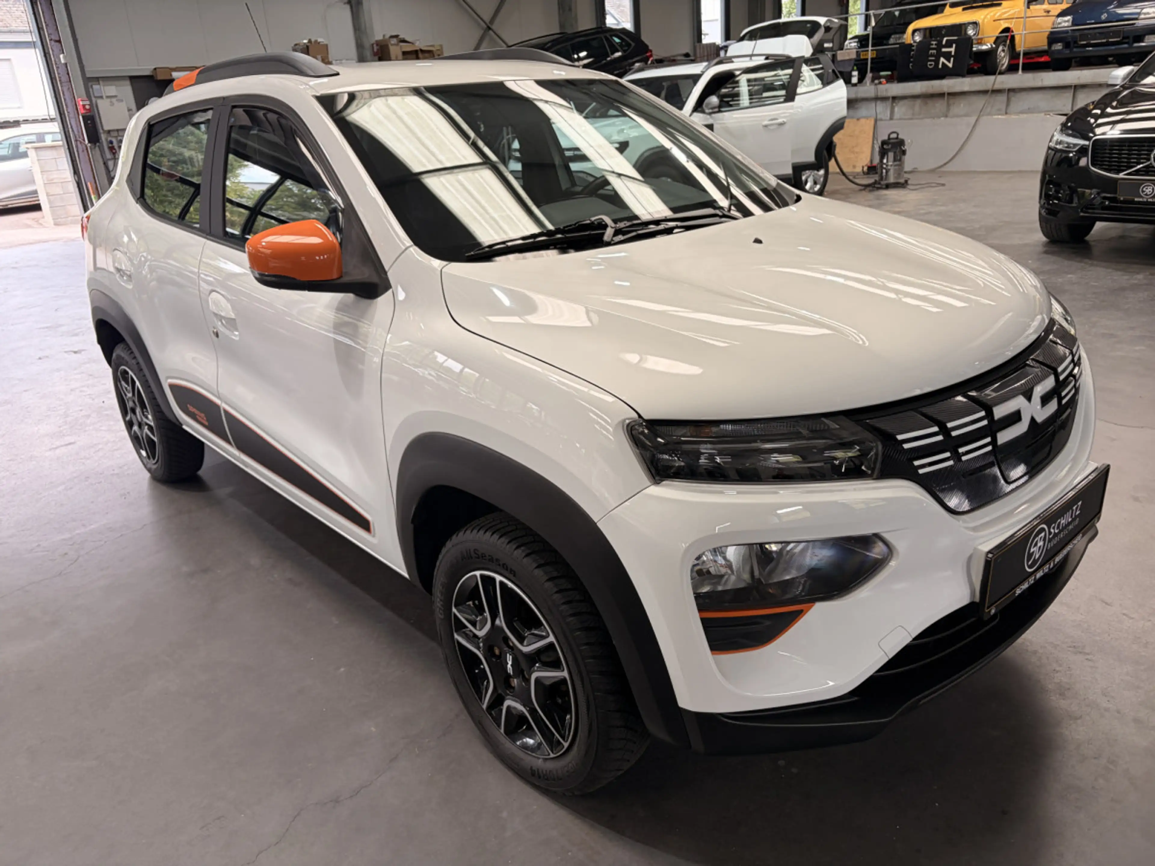 Dacia Spring Confort 27.4KW