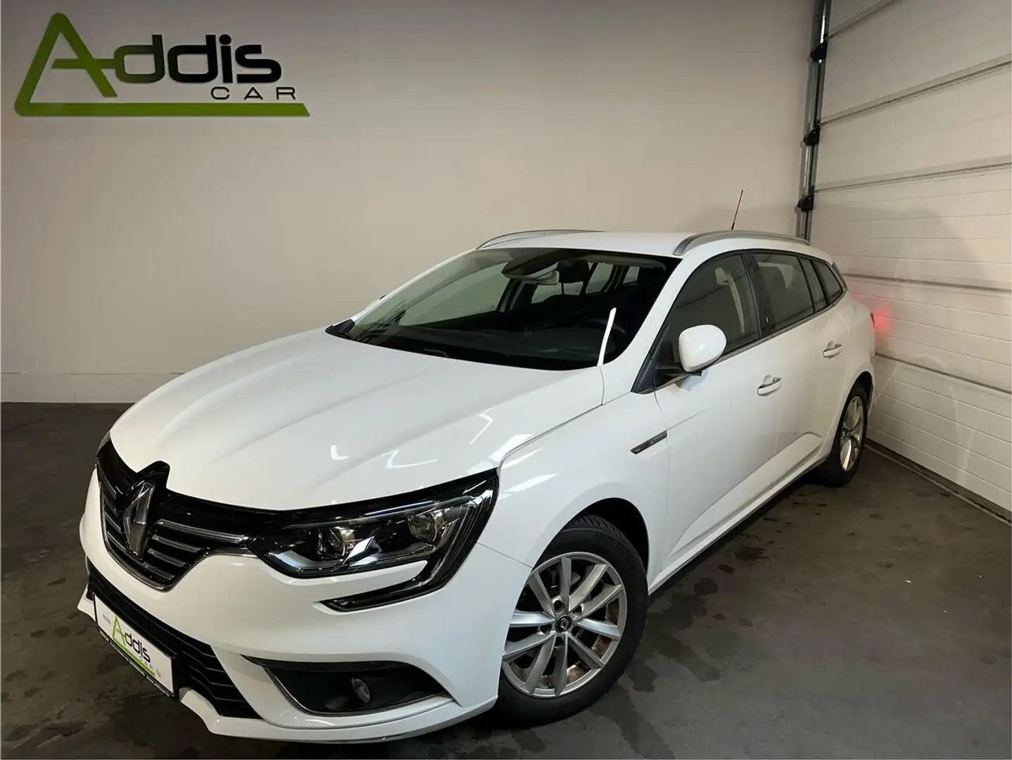Renault Megane IV ESTATE 1.5 BlueDCI 115 EDC INTENS GPS Blanc - 1